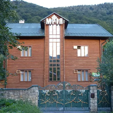 Mrija Деревянный коттедж