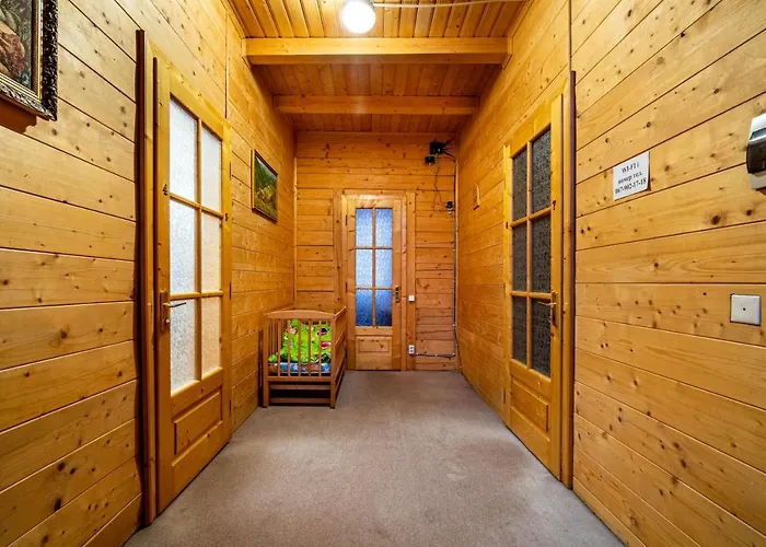 Lodge Mrija *