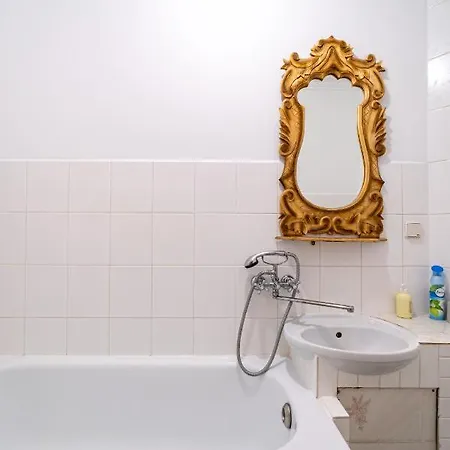 Mrija Деревянный коттедж *